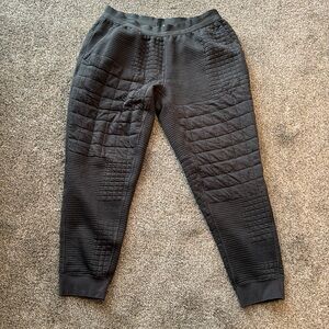 Men’s Nike xl Therma fit tech pack